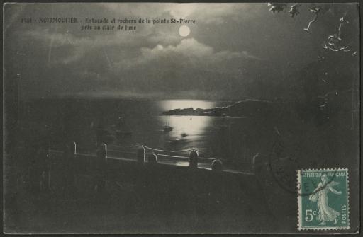 L'estacade : embarquement des voyageurs sur le Saint-Philibert qui assure la liaison entre Pornic et l'île de Noirmoutier (vues 14 à 25), pêche au carrelet (vues 13 et 18), départ du bateau (vue 26), arrivée du bateau (vue 27) / Couillon phot. (vues 8 et 11), E. du G. phot. (vue 27).